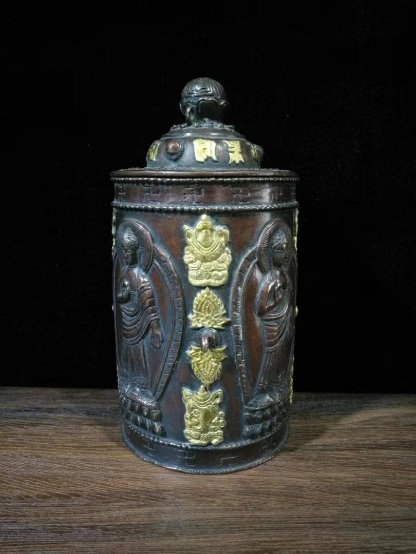 中国古美術・チベット铜鎏金八吉祥《四面佛金剛罐》・細密彫 ・六字大明呪彫刻・置物