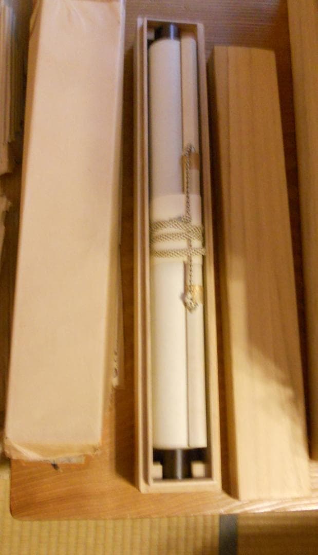 掛け軸 秀崖 松上鶴 紙本 希少 軸装 茶道具 掛軸 美品 です。