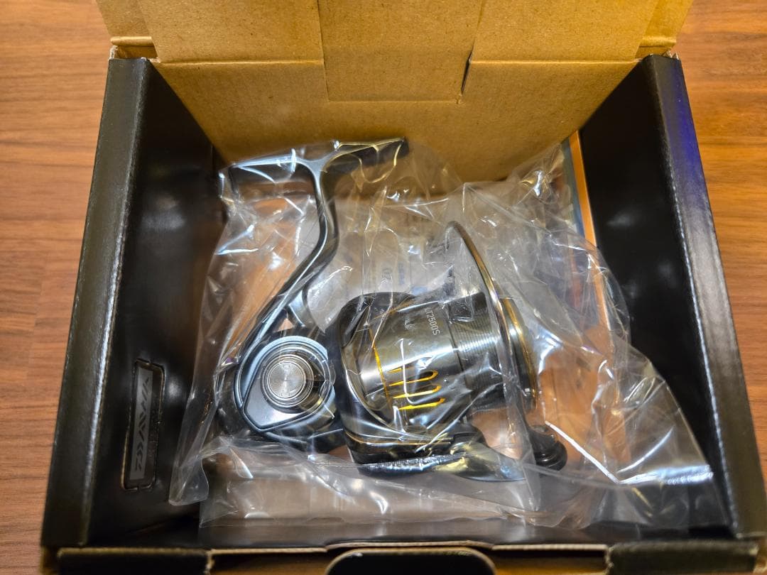 ダイワ DAIWA 23エアリティー LT2500S 25年10月新品購入品