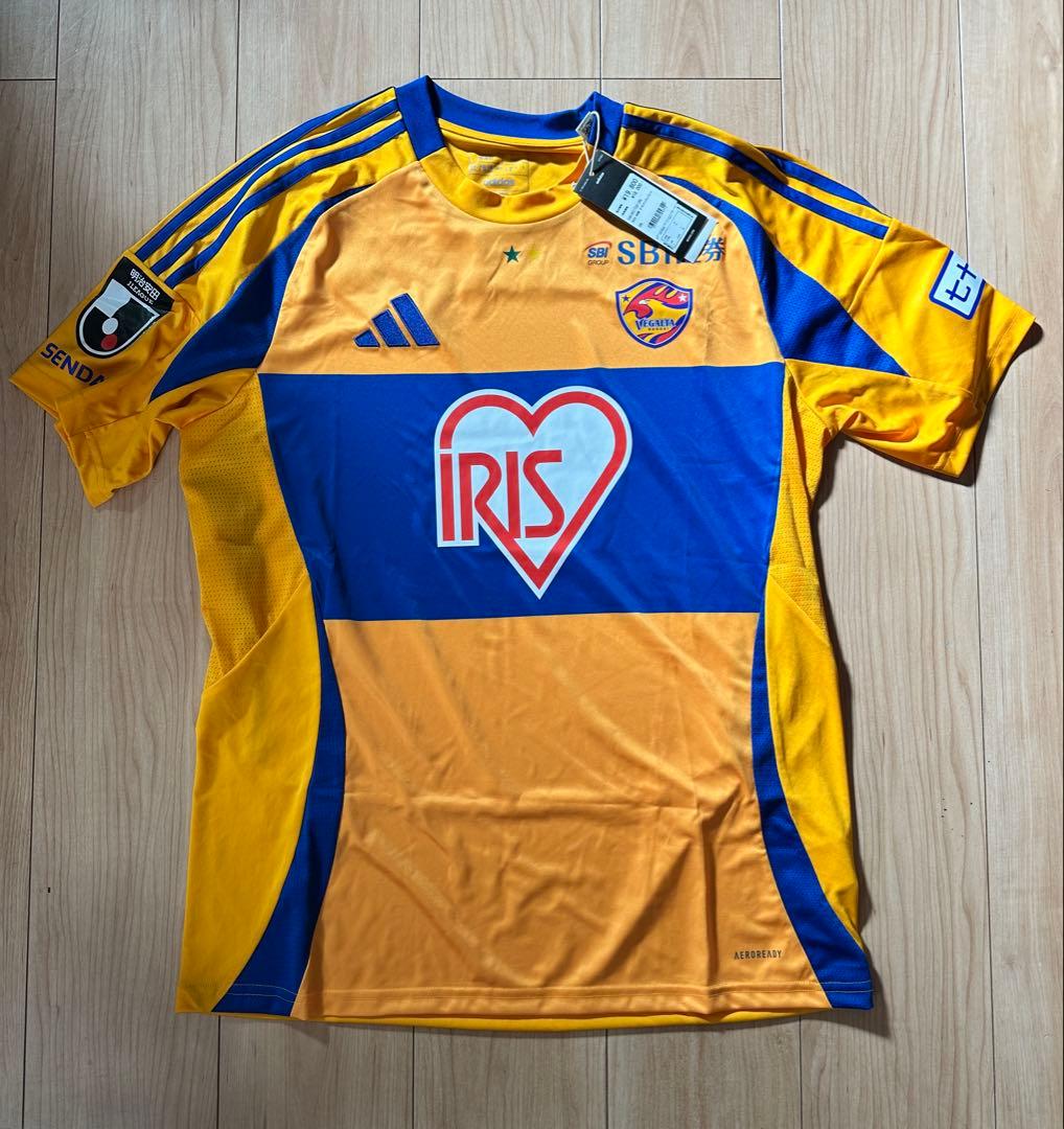 ベガルタ仙台　2025 ユニフォーム + おまけ