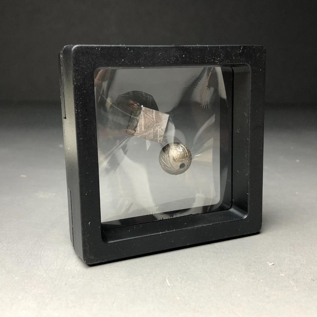 ハ*ル様 アルタイ隕石　 鉄隕石　ギベオン　原石　メテオライト 球体と立方体のセ