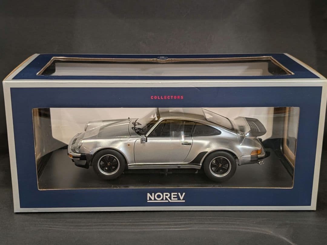 NOREV 1/18 PORSCHE 911 TURBO シルバー