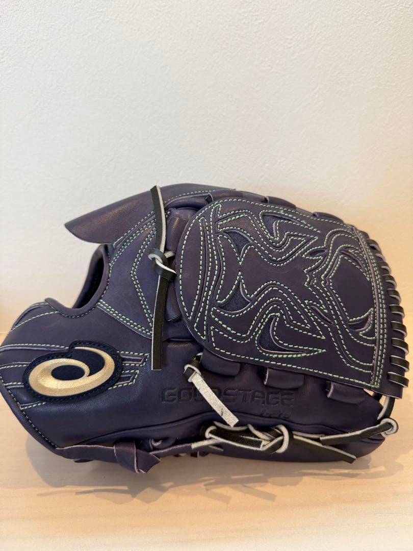 アシックス　軟式ゴールドステージ投手用