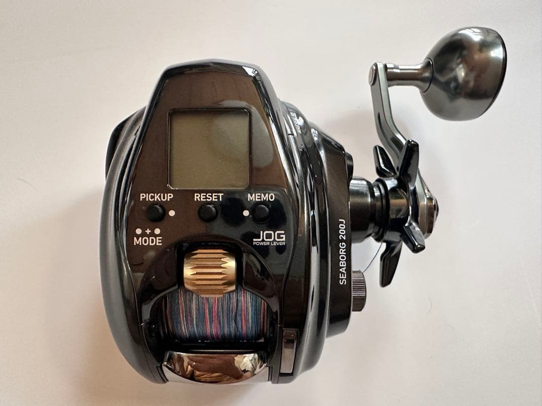 DAIWA SEABORG 200J 電動リール（キレイ目な中古）