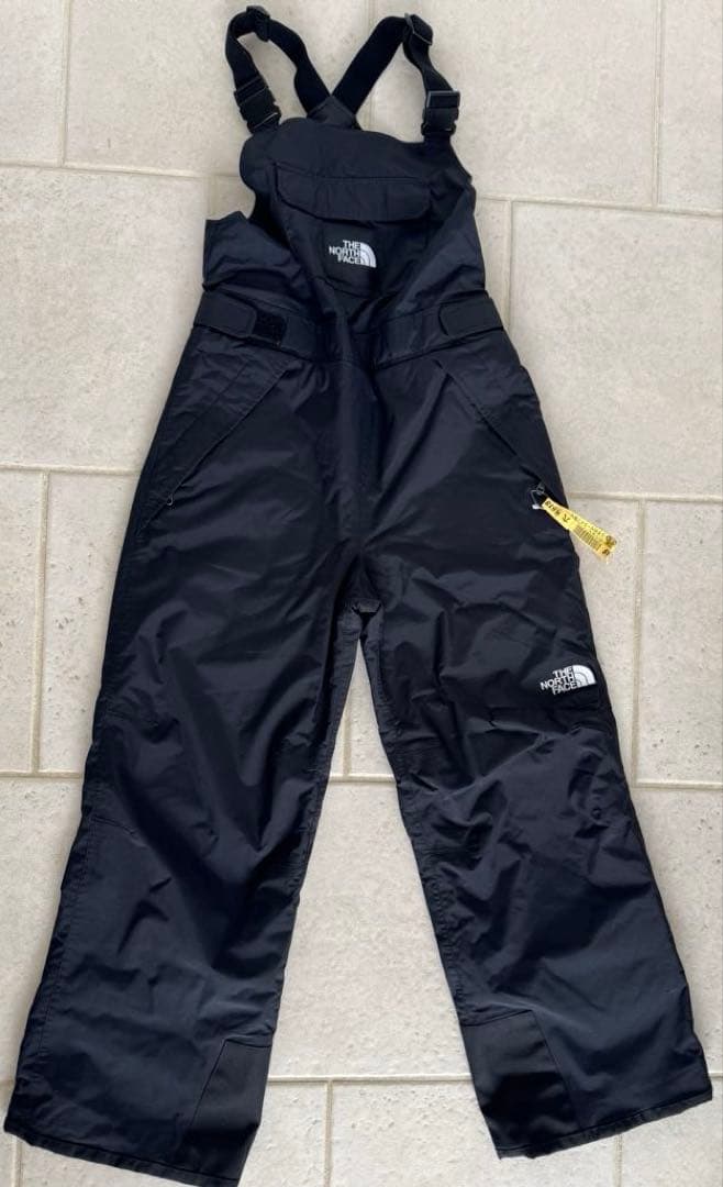 The North Face 子ども用迷彩スキーウェアセット140