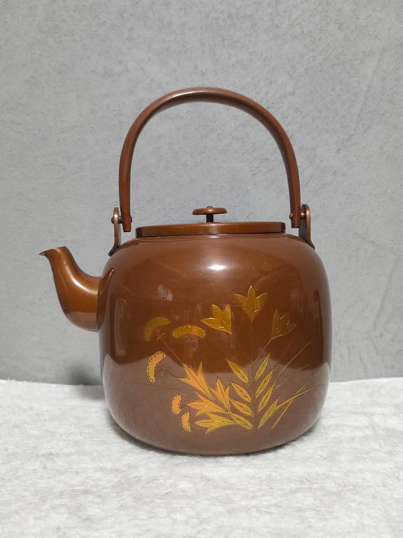 ★【茶道具】銅製金象嵌 秋草に蝶図 水注 薬缶