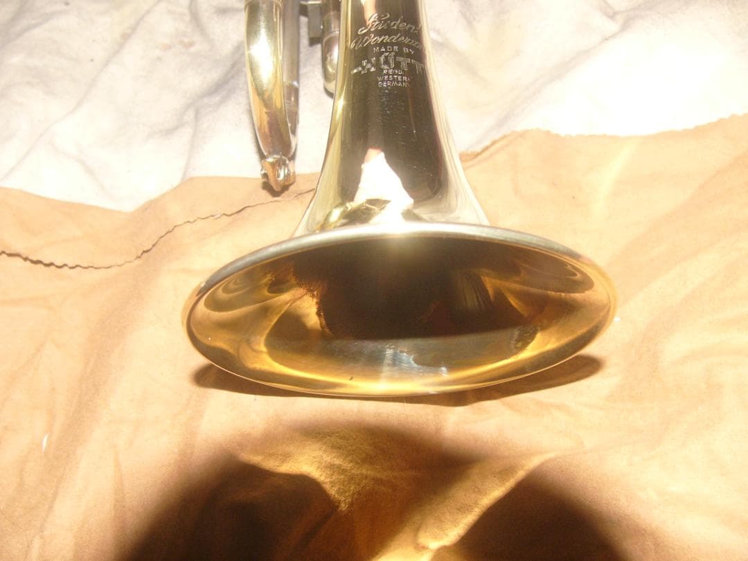 ビンテージ銘機種！ヒュッテルドイツ製 / HUTTLカレッジモデル 極上絶品