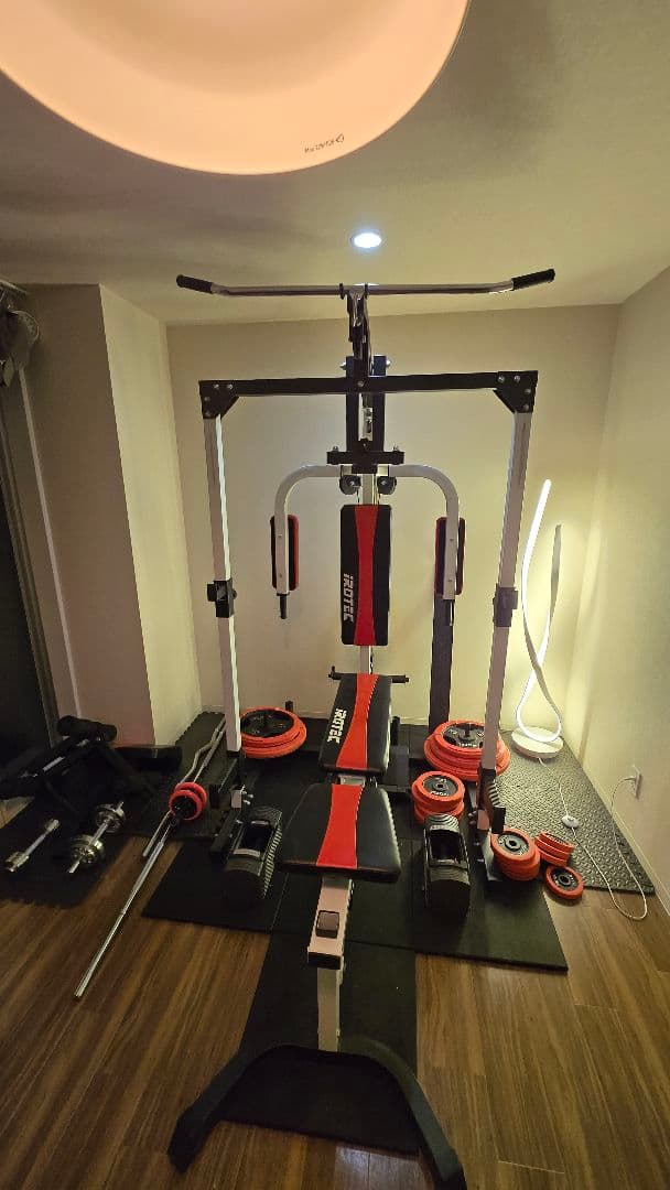 アイロテック　マルチビルダーステーション140、可変式ダンベル、フロアマット