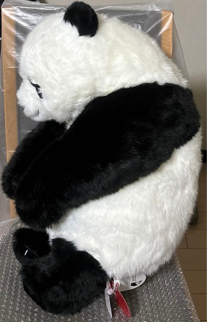 【タグ付き新品】上野動物園　パンダ　抱っこパンダ　ぬいぐるみ