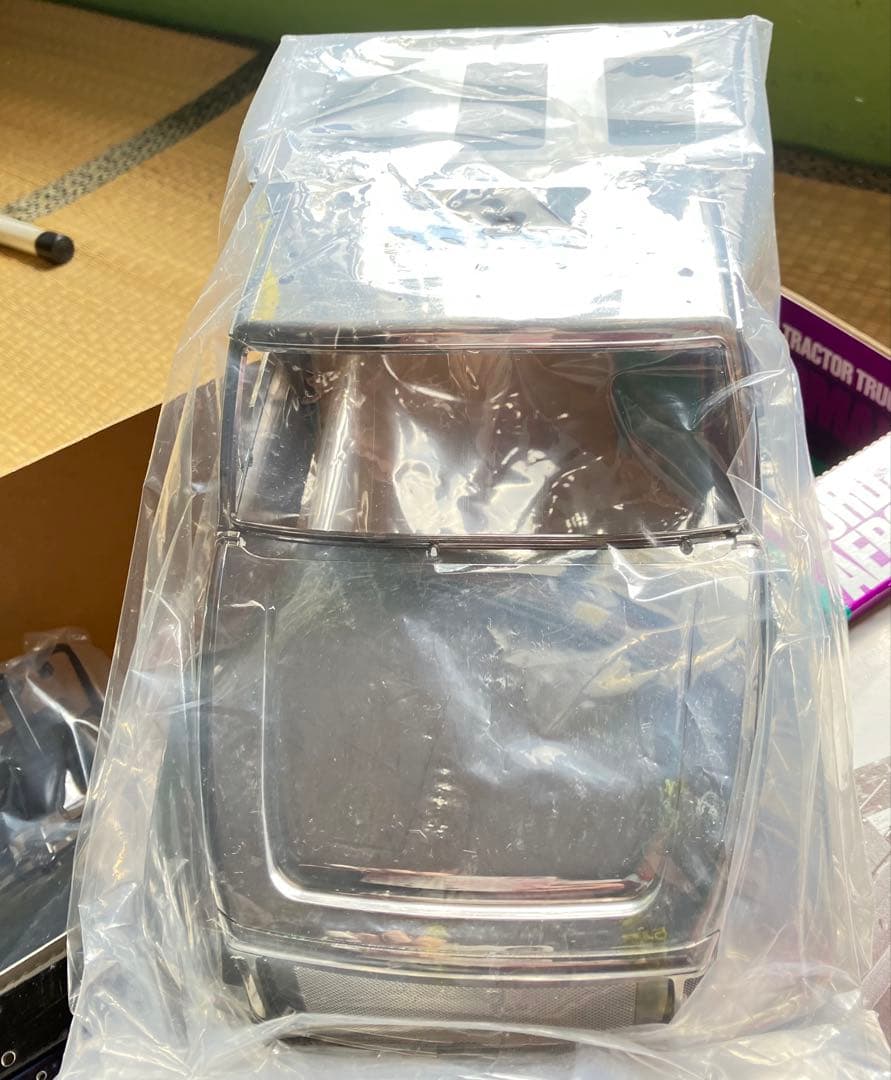 タミヤフォード、エアロマックストレラー限定キット、電装キット付き