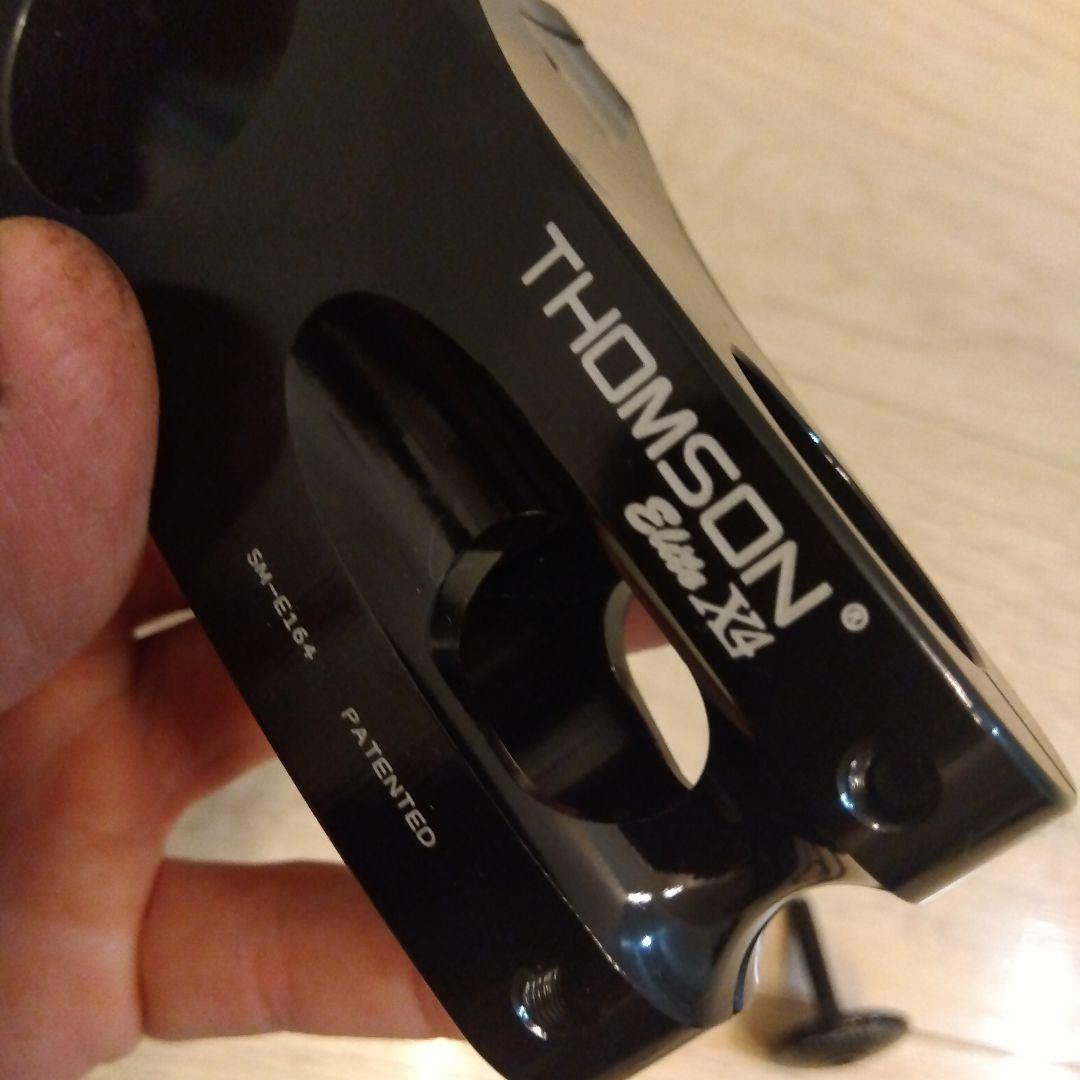 THOMSON Elite X4ステム 31.8mm ＆キャップ