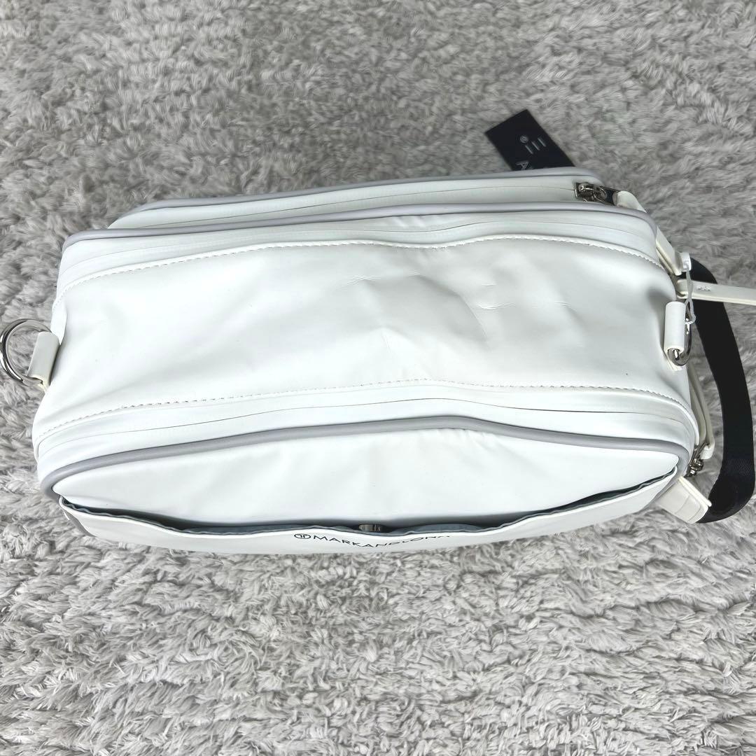 MARK&LONA マーク&ロナ ターポリン ポーチ バック　アイボリー