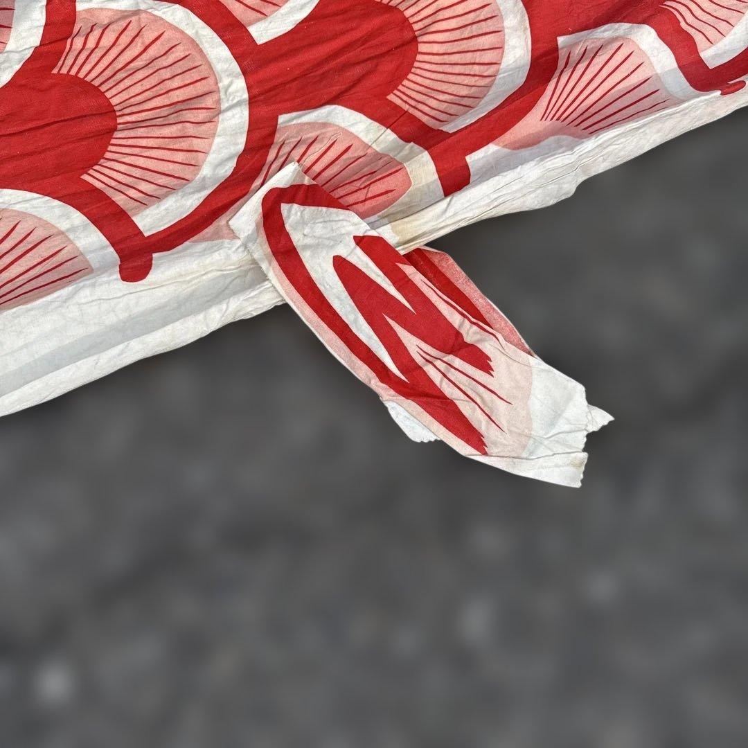 古布 赤い鯉のぼり 木綿 伝統 リメイク 大型 木綿 昭和 彩色 祝旗 幕 布