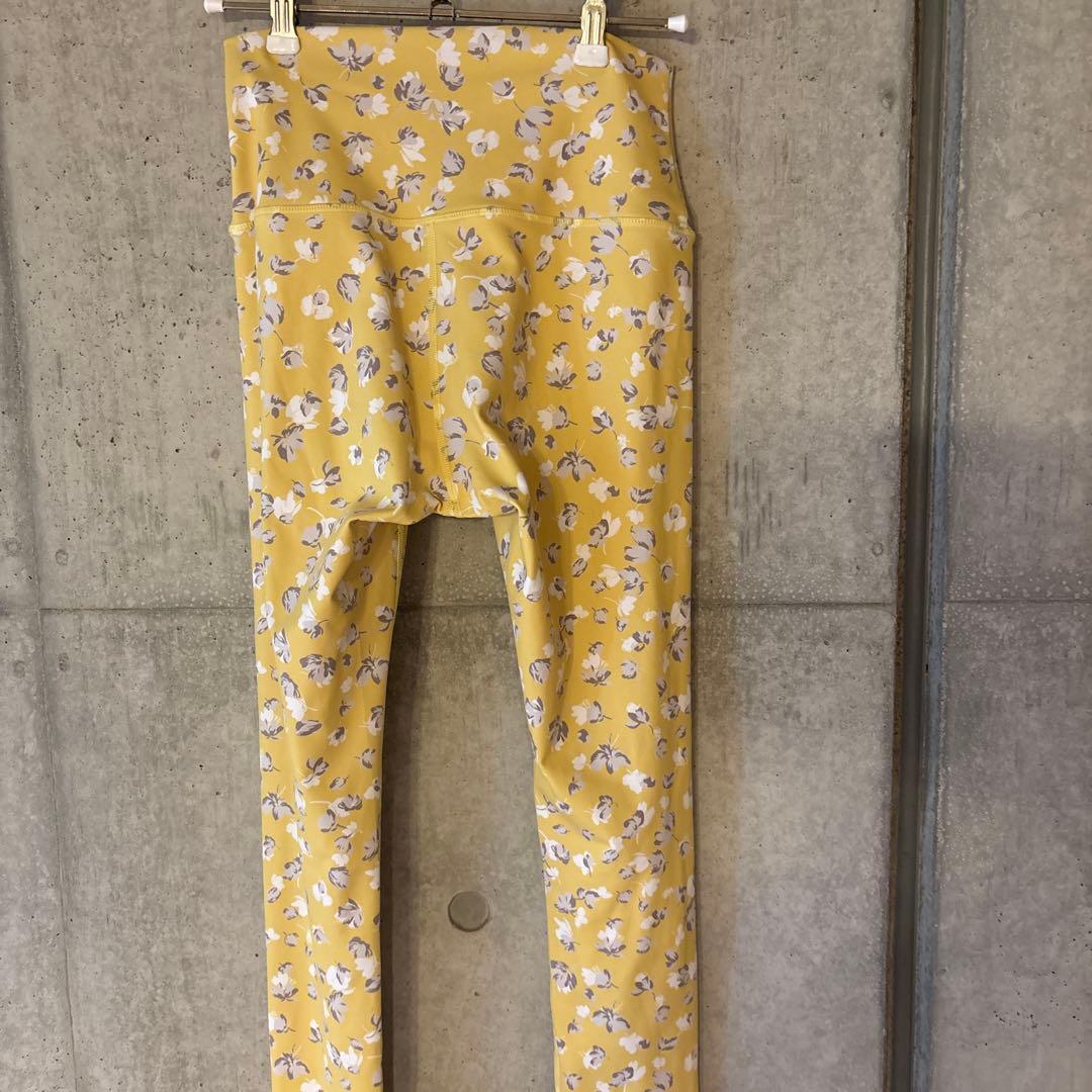 スカーラ sukala上下セット　Sサイズ