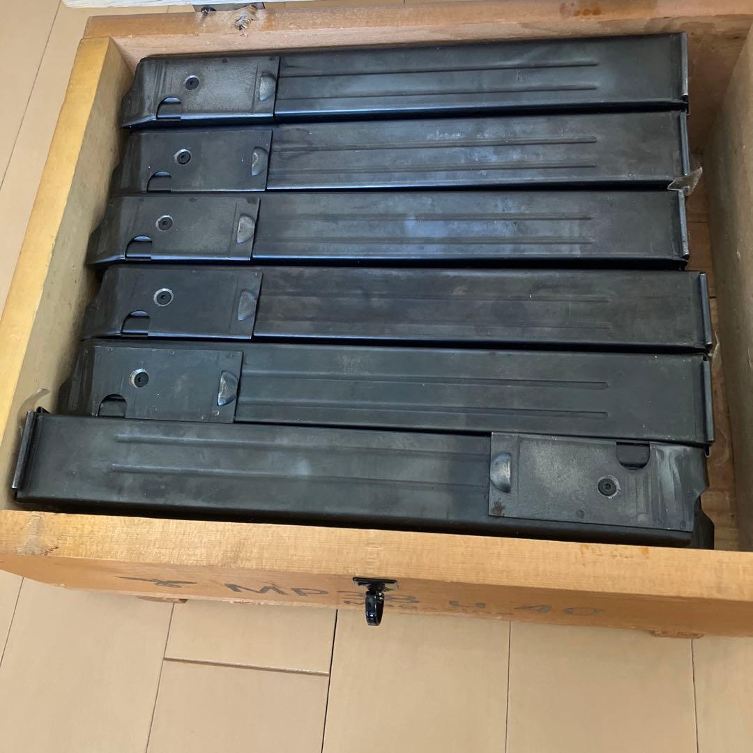 ドイツ軍　MP38 u 40 予備マガジンケース　ダミーマガジン18本入り