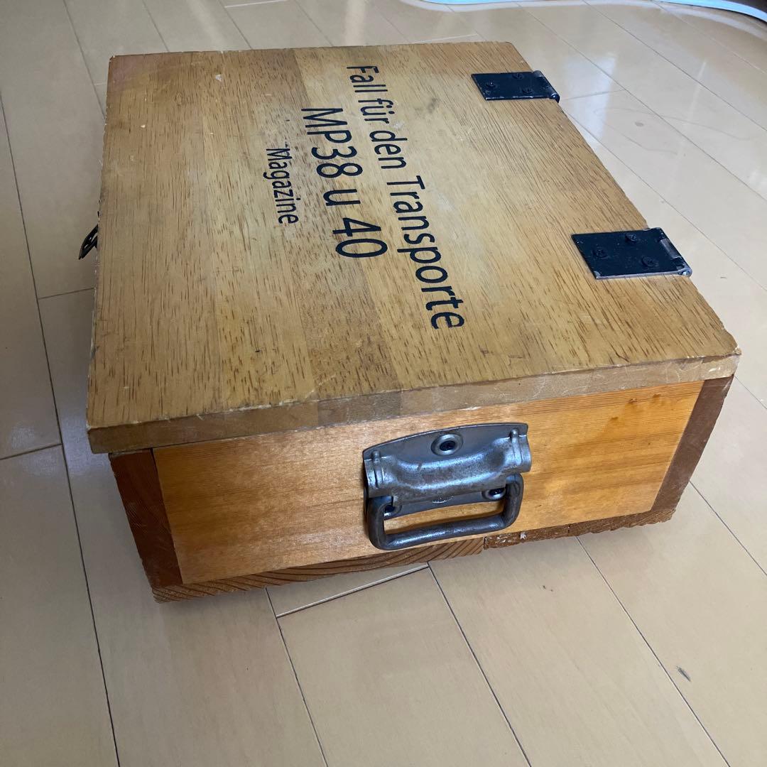 ドイツ軍　MP38 u 40 予備マガジンケース　ダミーマガジン18本入り