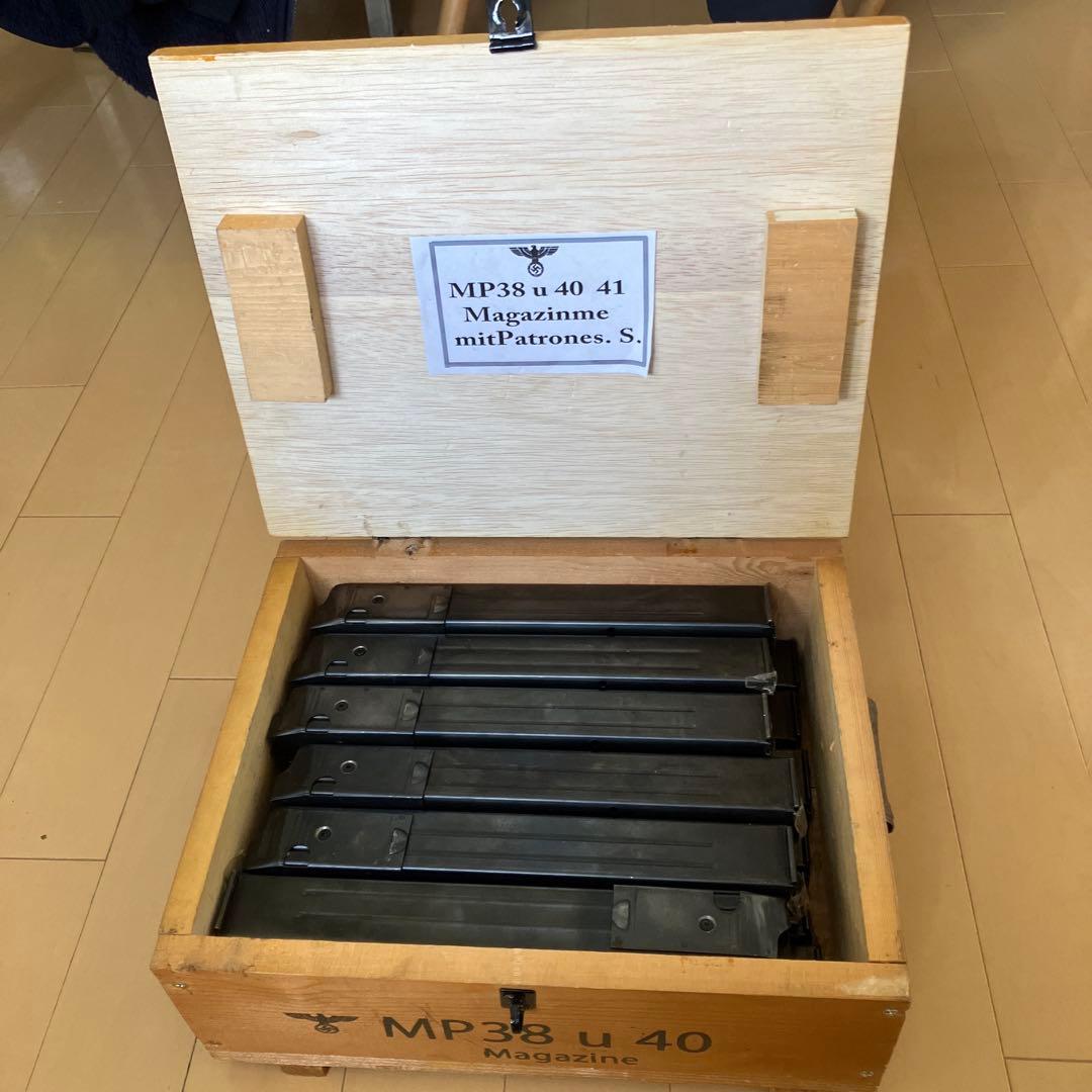 ドイツ軍　MP38 u 40 予備マガジンケース　ダミーマガジン18本入り