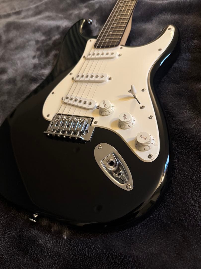 美品 Squier affinity STRATOCASTER