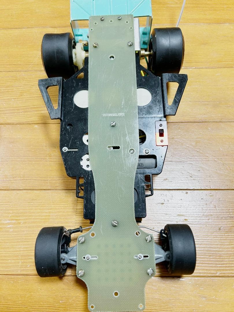 ぽ*ん様 タミヤ 旧車 F-2 メカ付き