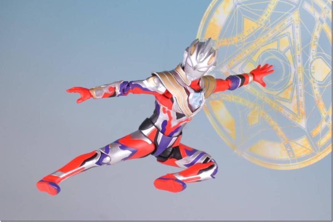 ★魂ウェブ商店 S.H.Figuarts ウルトラマンゼット ガンマフューチャー