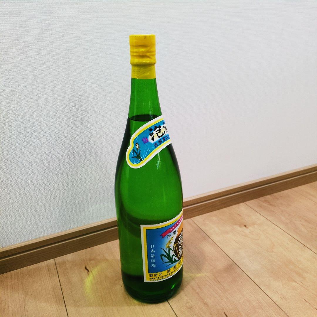 本場泡盛 波照間酒造 泡波 一升 35年以上古酒 【レア瓶 グリーンボトル】