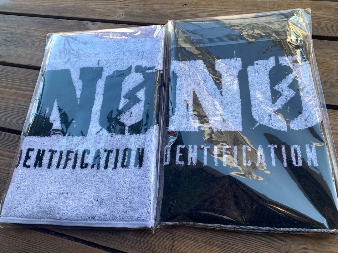 NOiD タオル 白　黒 SUPERBEAVER