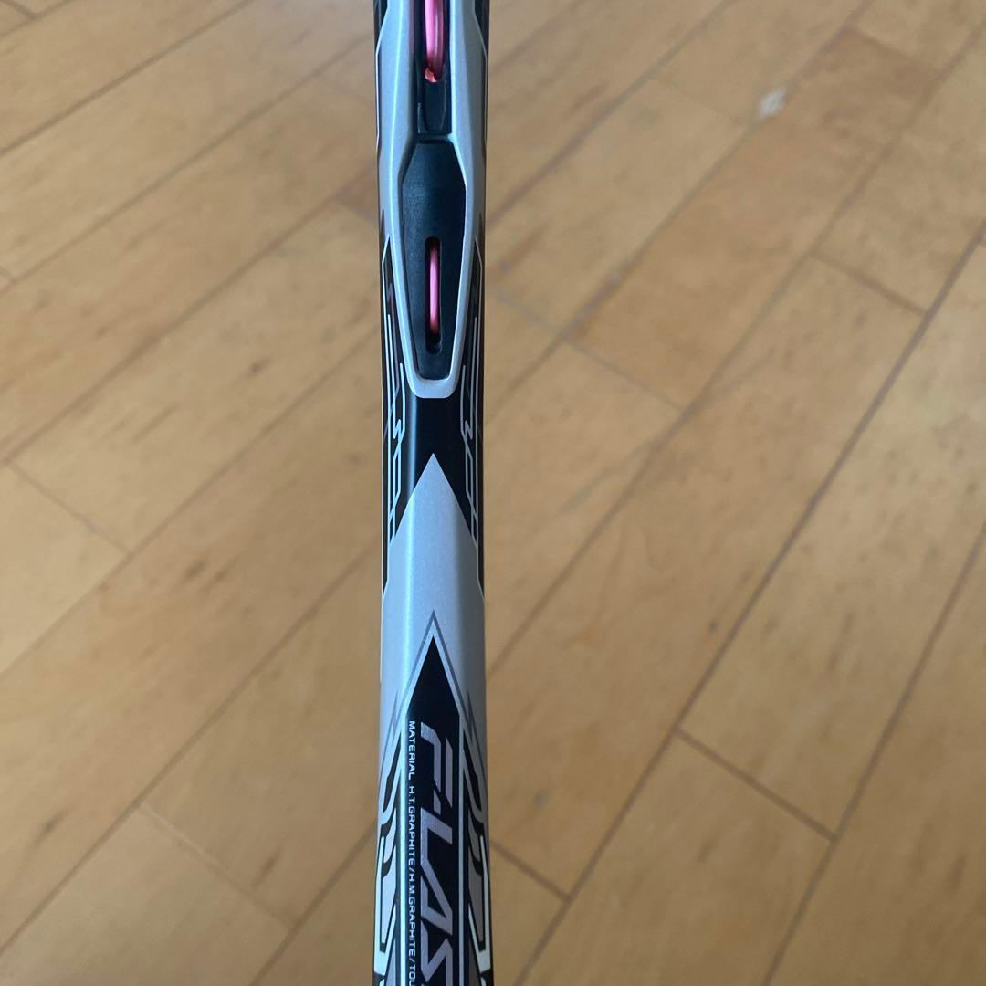 ヨネックス　エフレーザー　9s 白　UL1 廃盤