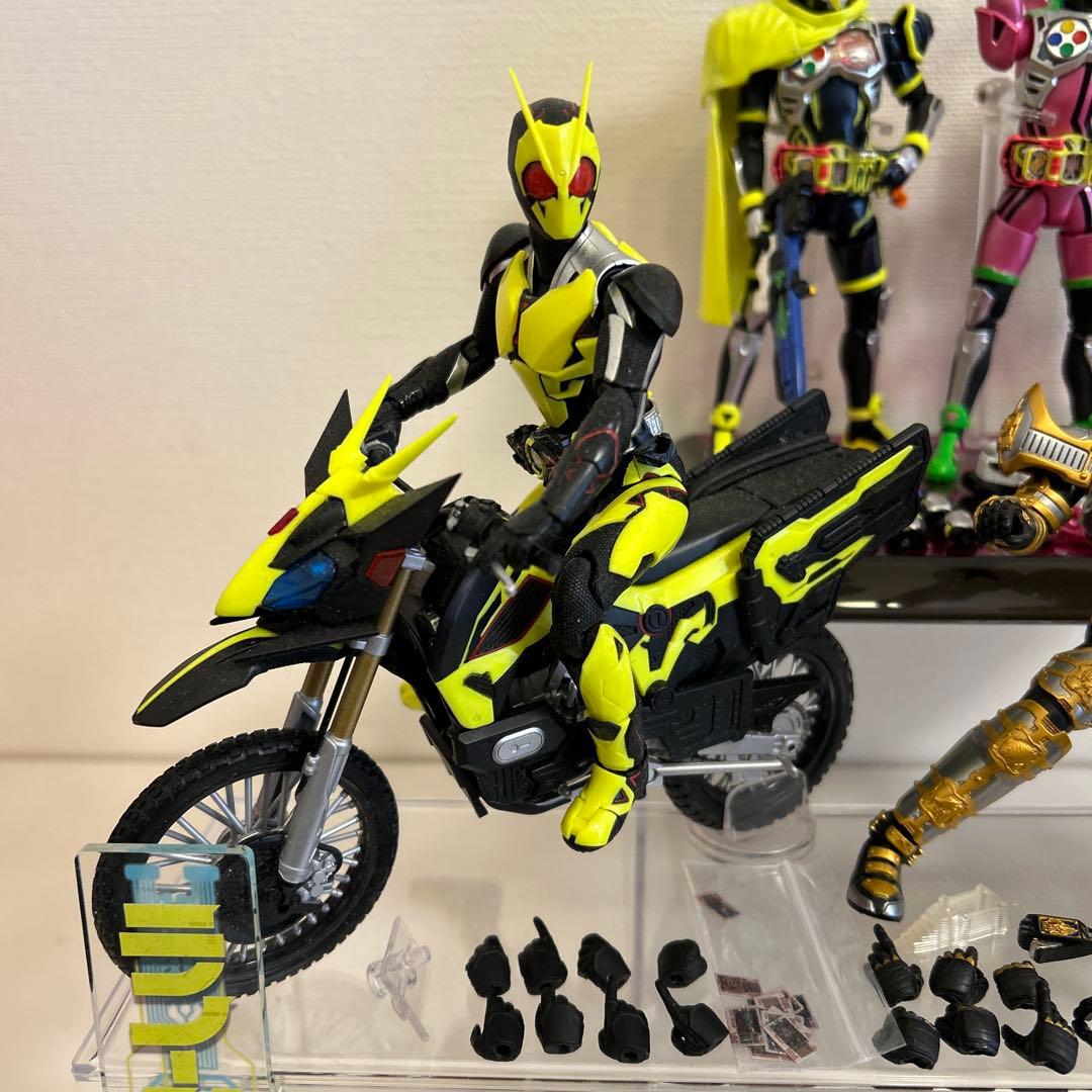 S.H.figuarts フィギュアーツ 仮面ライダーエグゼイドビギニング 真骨