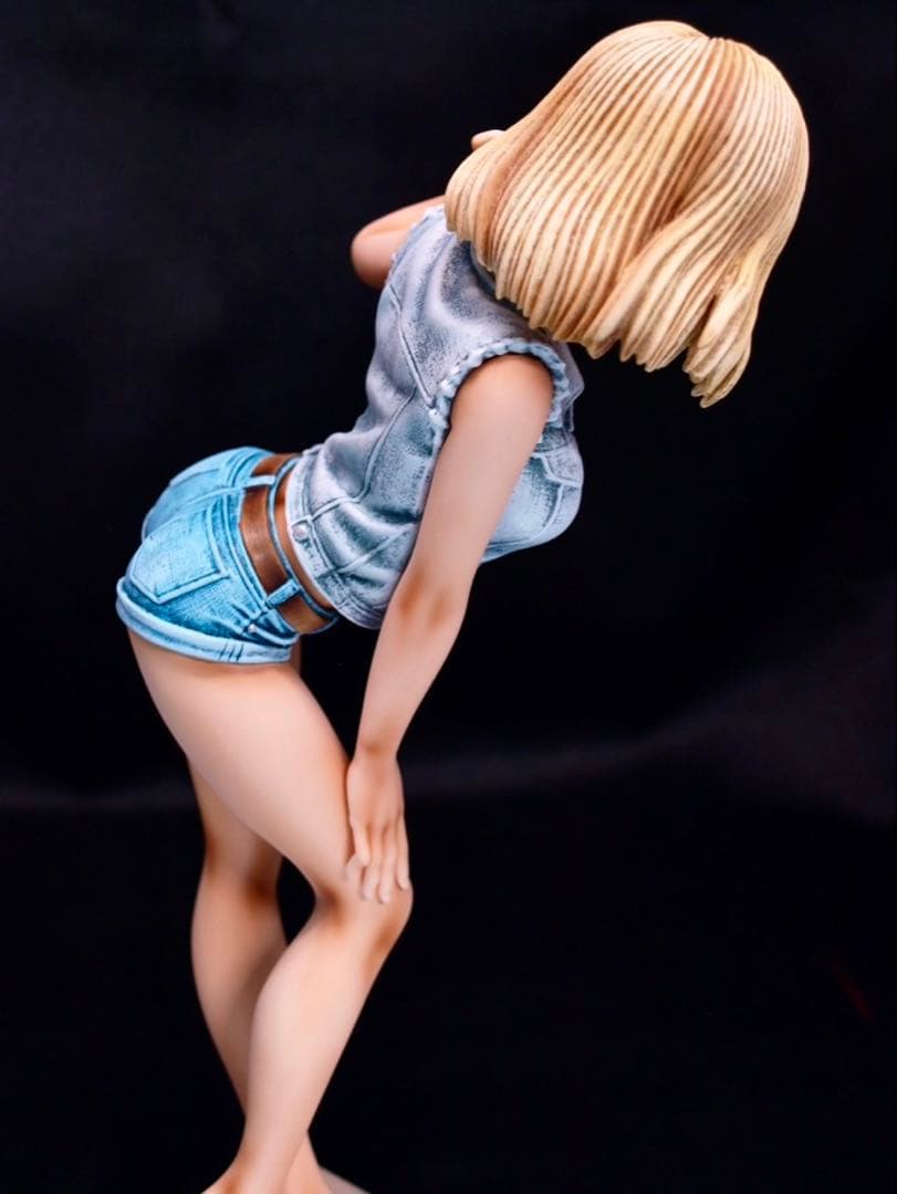 ドラゴンボール 人造人間18号 フィギュア リペイント グリッター&グラマラスB