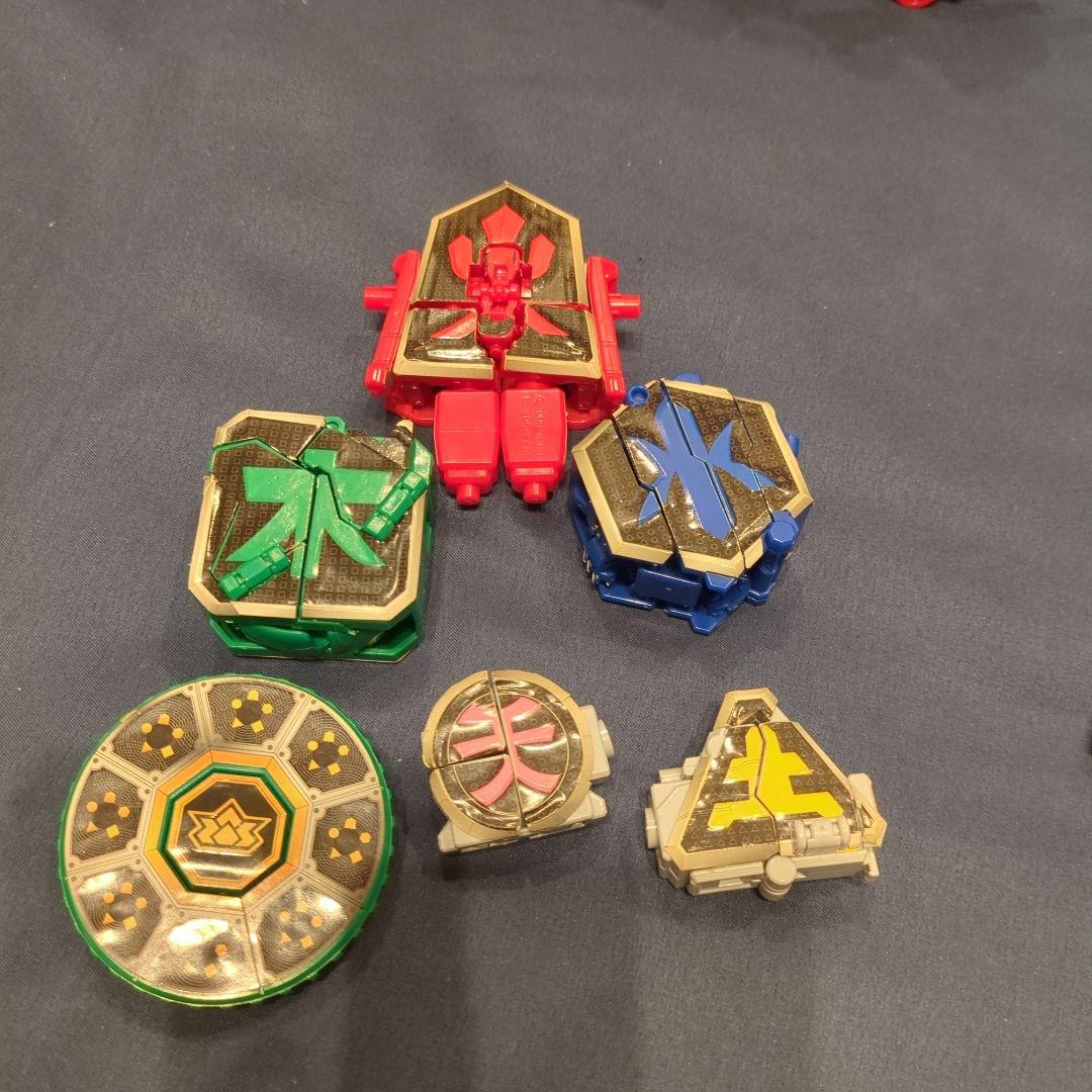 BANDAI ミニプラ　シンケンジャー　セット