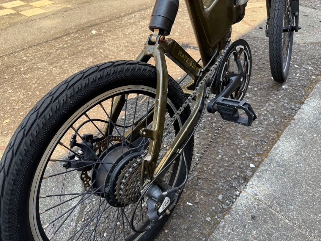 MATE CITY プラス電動アシスト自転車 ゴールデンオリーブ