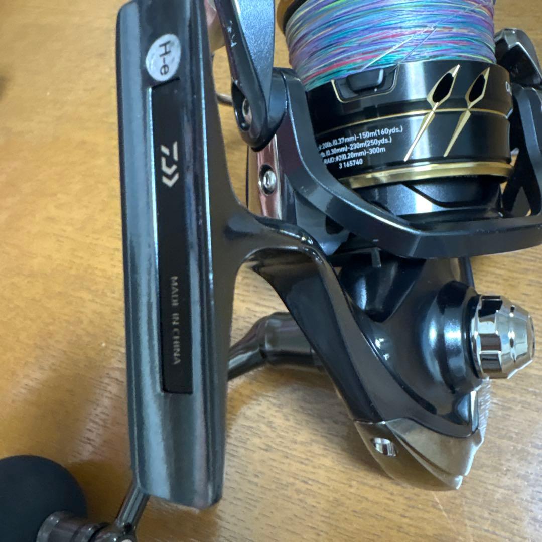 CALDIA SW 6000S-H スピニングリール