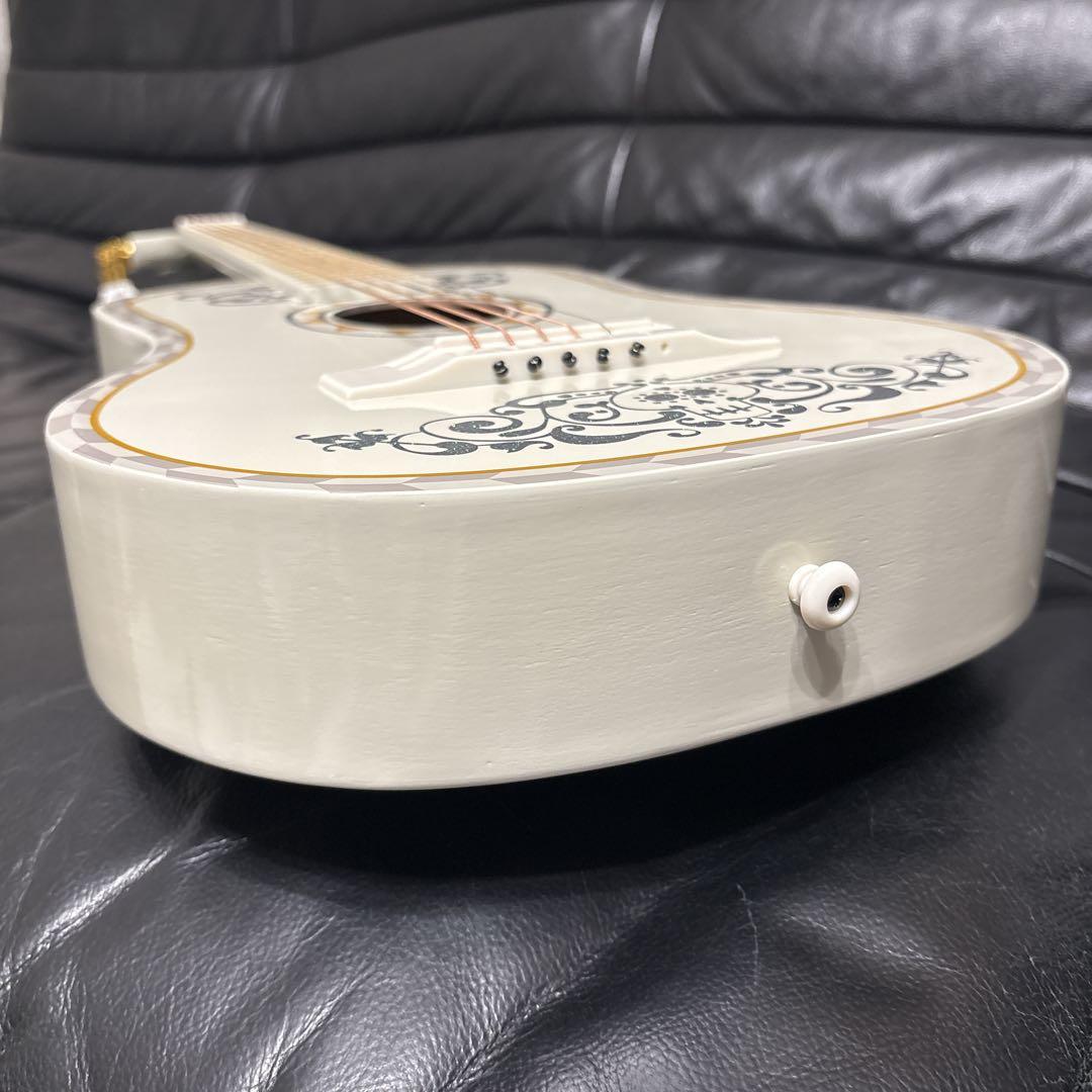 ディズニー リメンバーミー ミゲル アコースティックギター