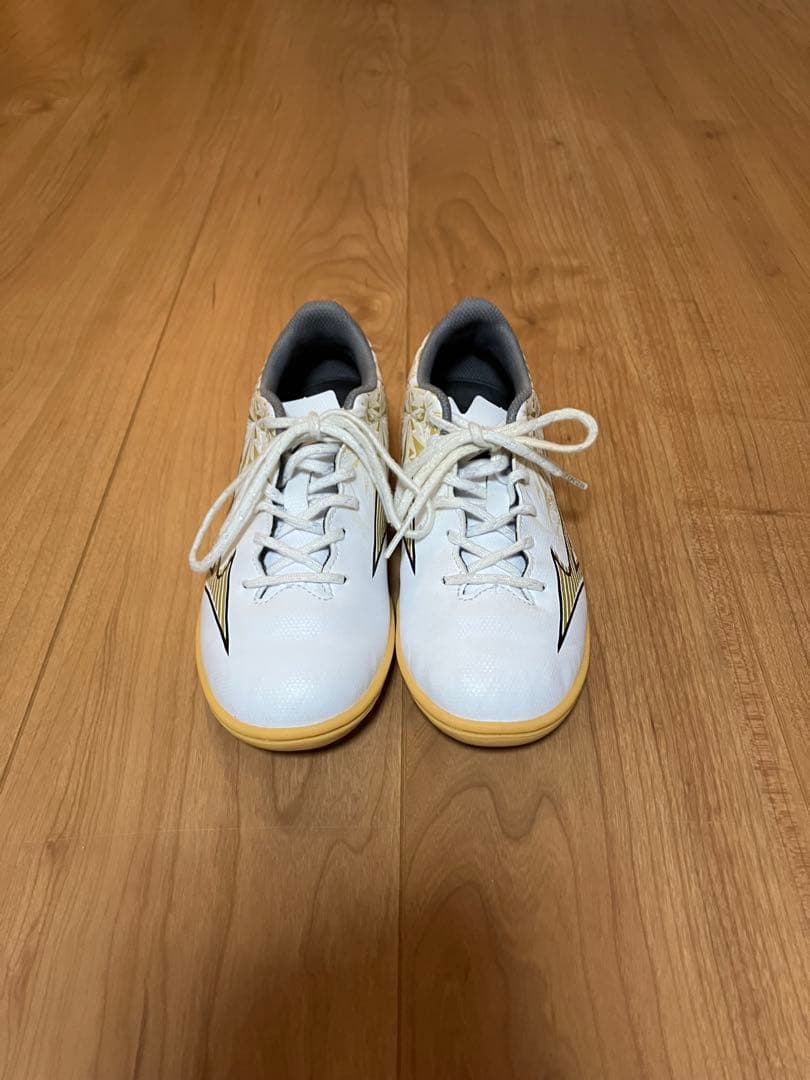 Mizuno モレリア ネオ 3 ジュニアサッカーシューズ 21㎝