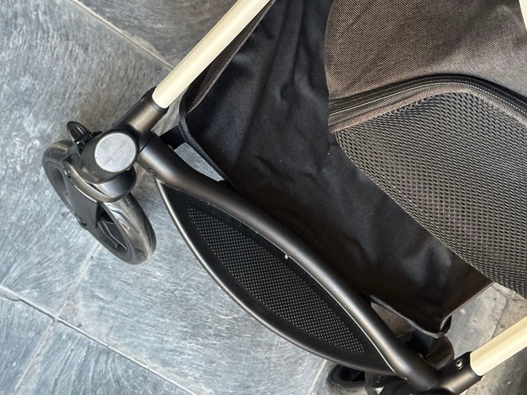 『美品』likalika ペットカート ブラック