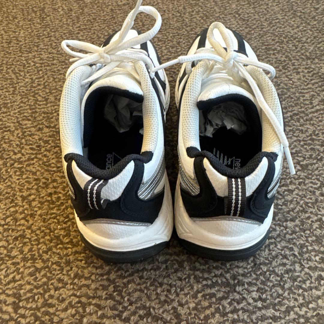 超美品‼️New Balance ゴルフシューズ　ホワイト/ブラック
