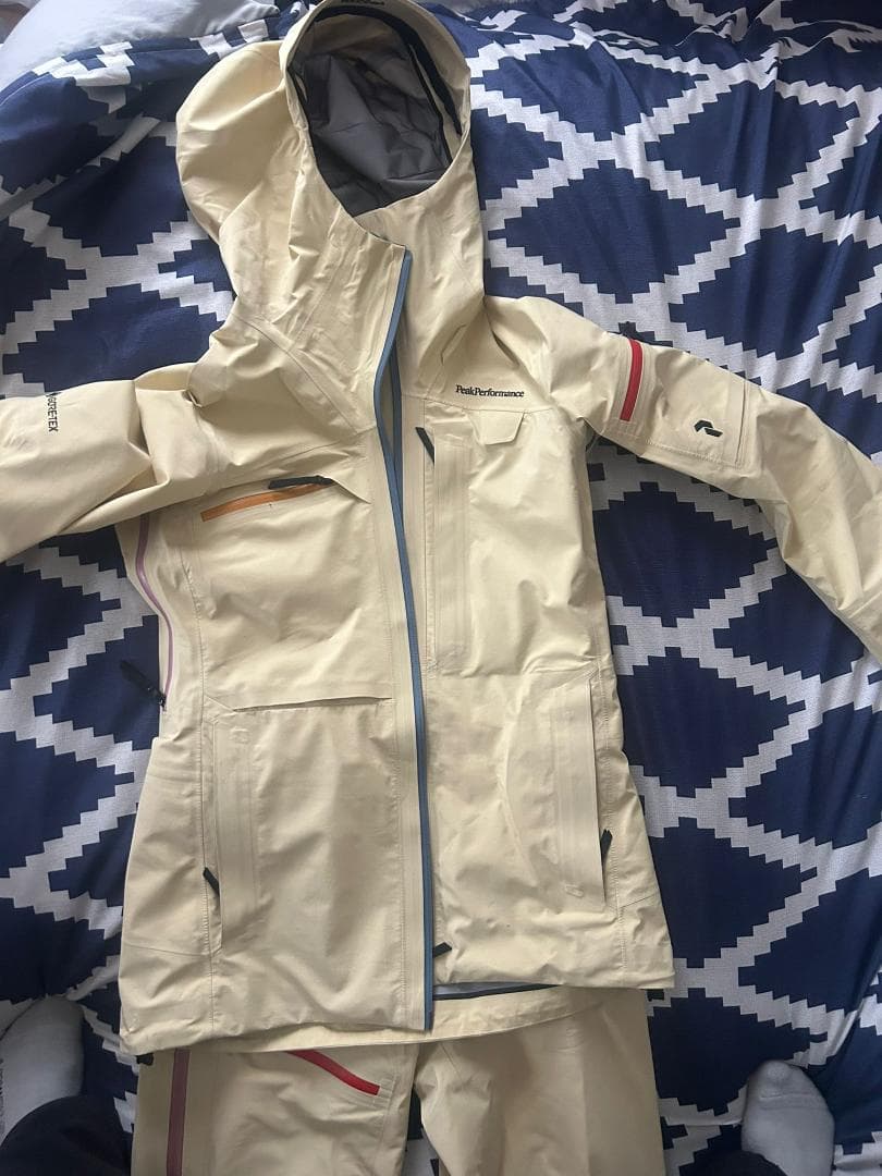 Peak Performance スキーウェア XS クリーム色