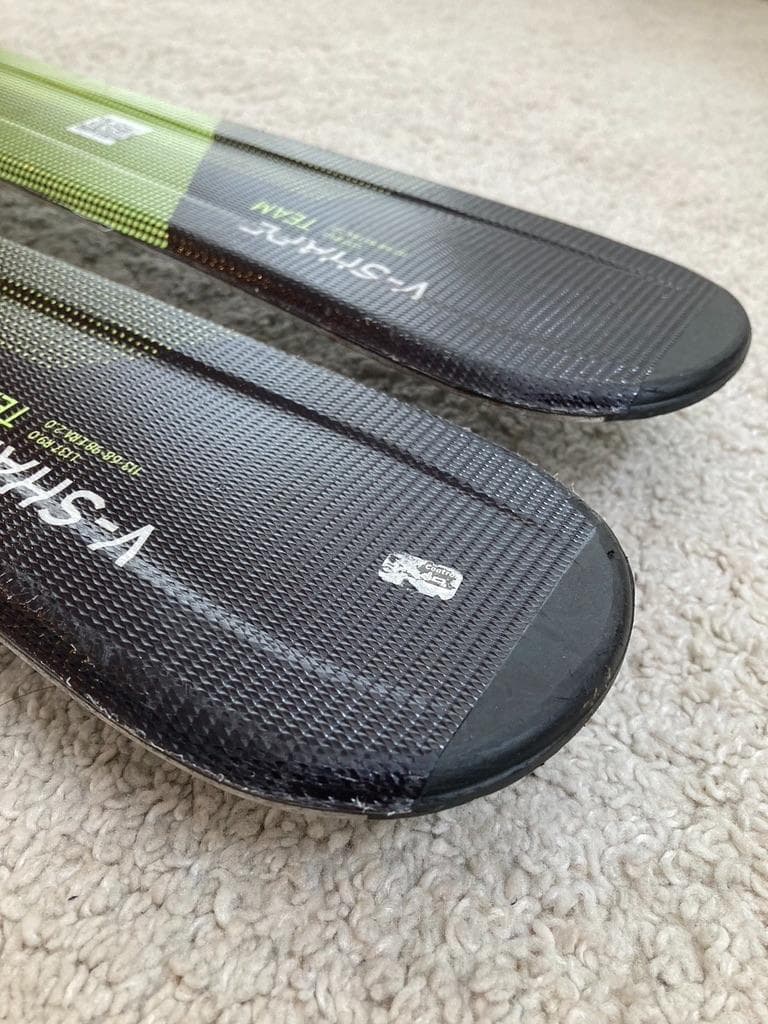 HEAD V-SHAPE スキーセット ポール付き