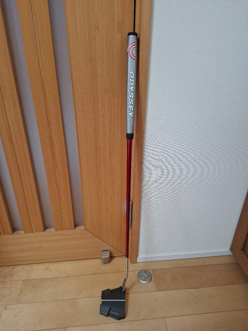 ODYSSEY ELEVEN パター　32インチ