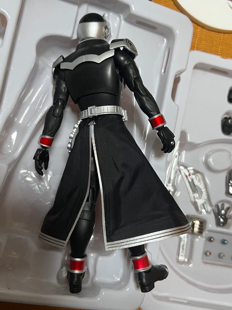 n*5様 SHFiguarts真骨彫製法仮面ライダーウィザードフレイムスタイル