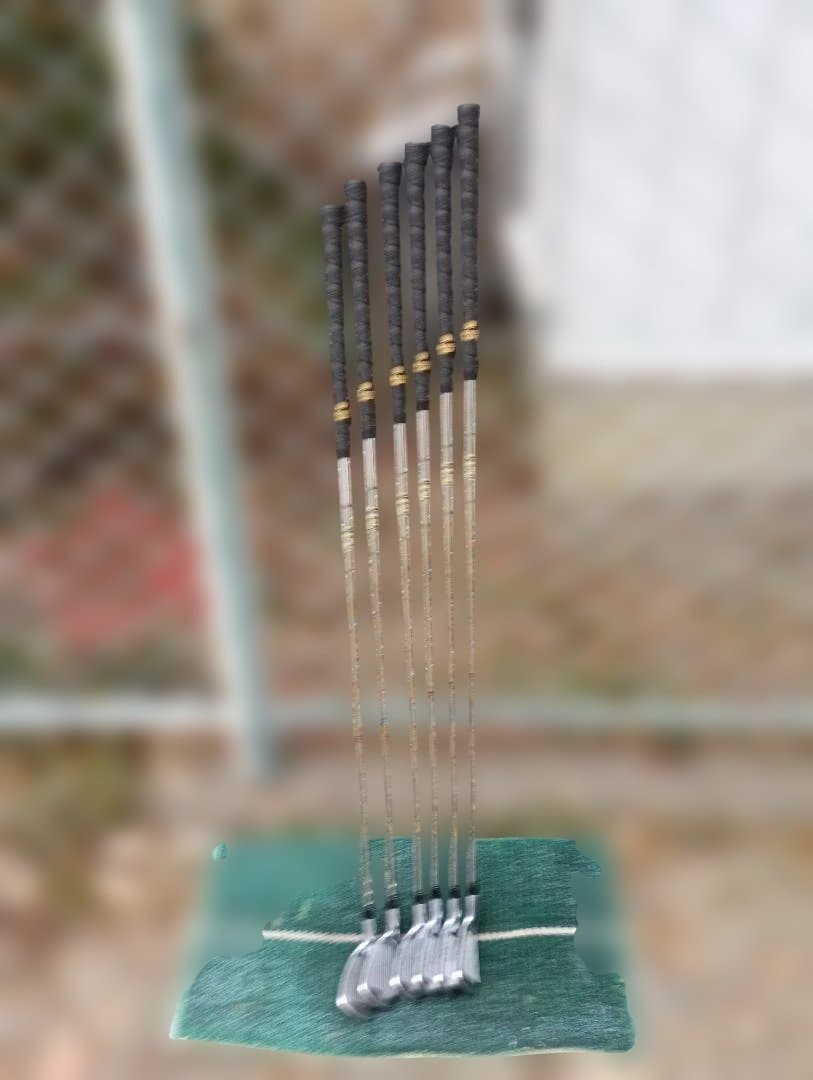 テーラーメイドラックLT2005