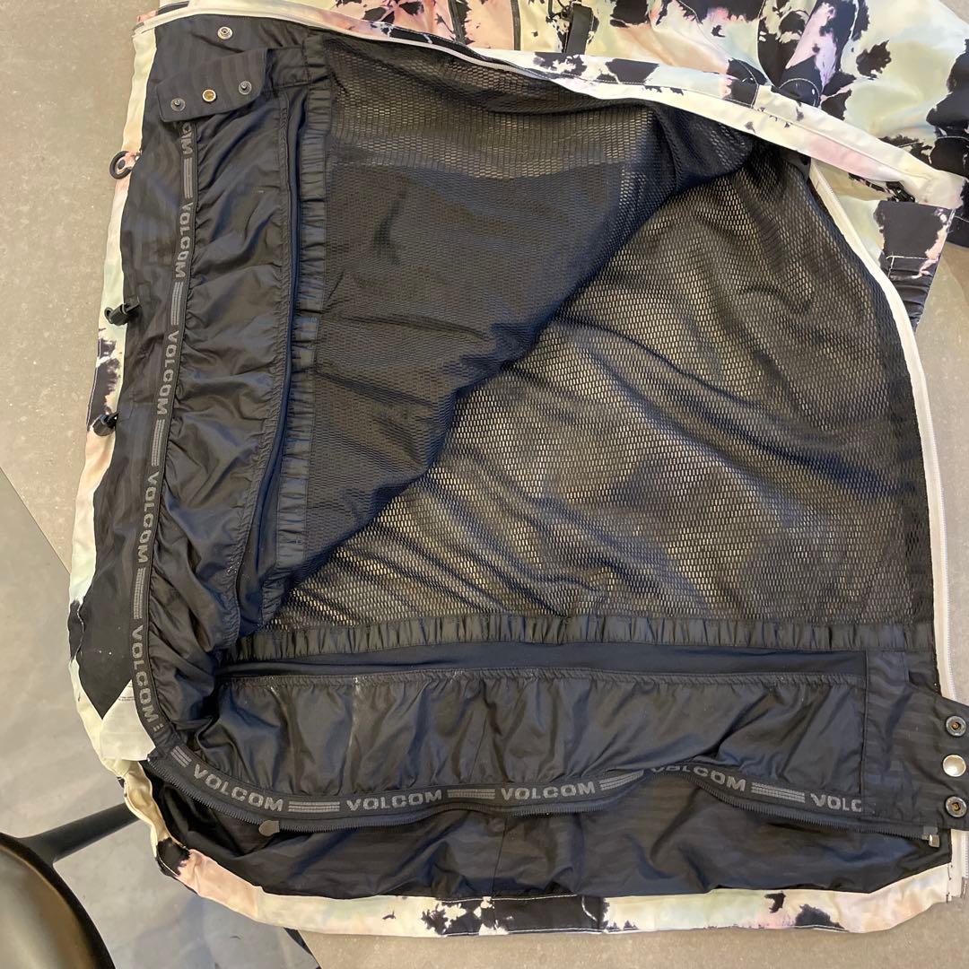VOLCOM ボルコム　スノーボードウェア　サイズXL