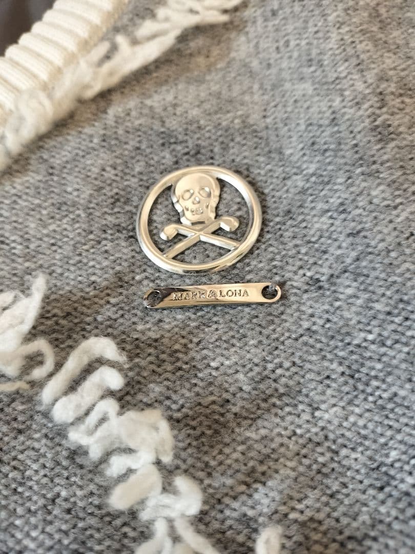 マークアンドロナ♥️防風裏地付きニット