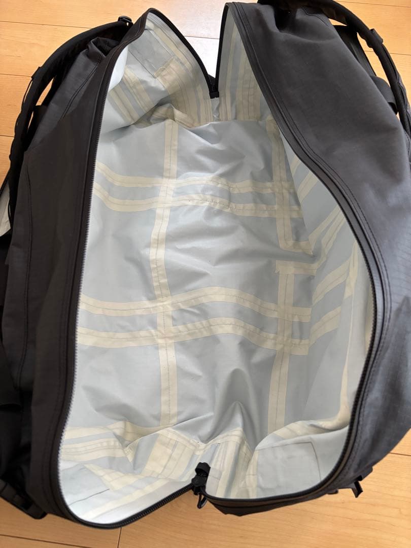 旅行かばん・小分けバッグ SENTRY ULTE Traveler