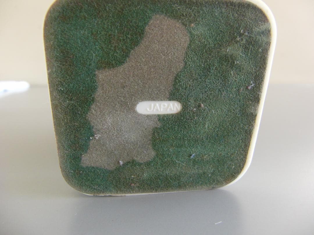 ７０’Ｓ？　RINDEN  ボーリングモチーフ目覚まし時計