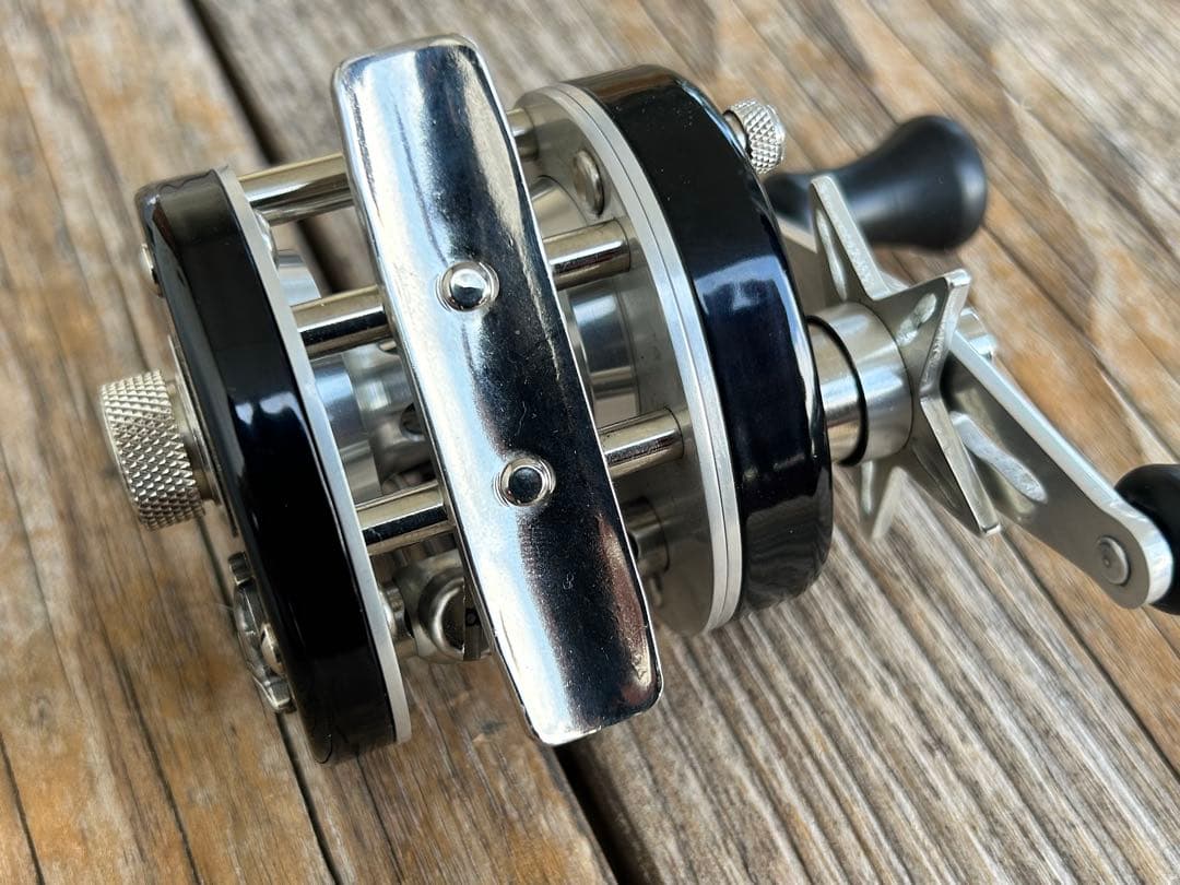 スミス　プラッガー リール　SMITH LTD.Plugger アベイルスプール