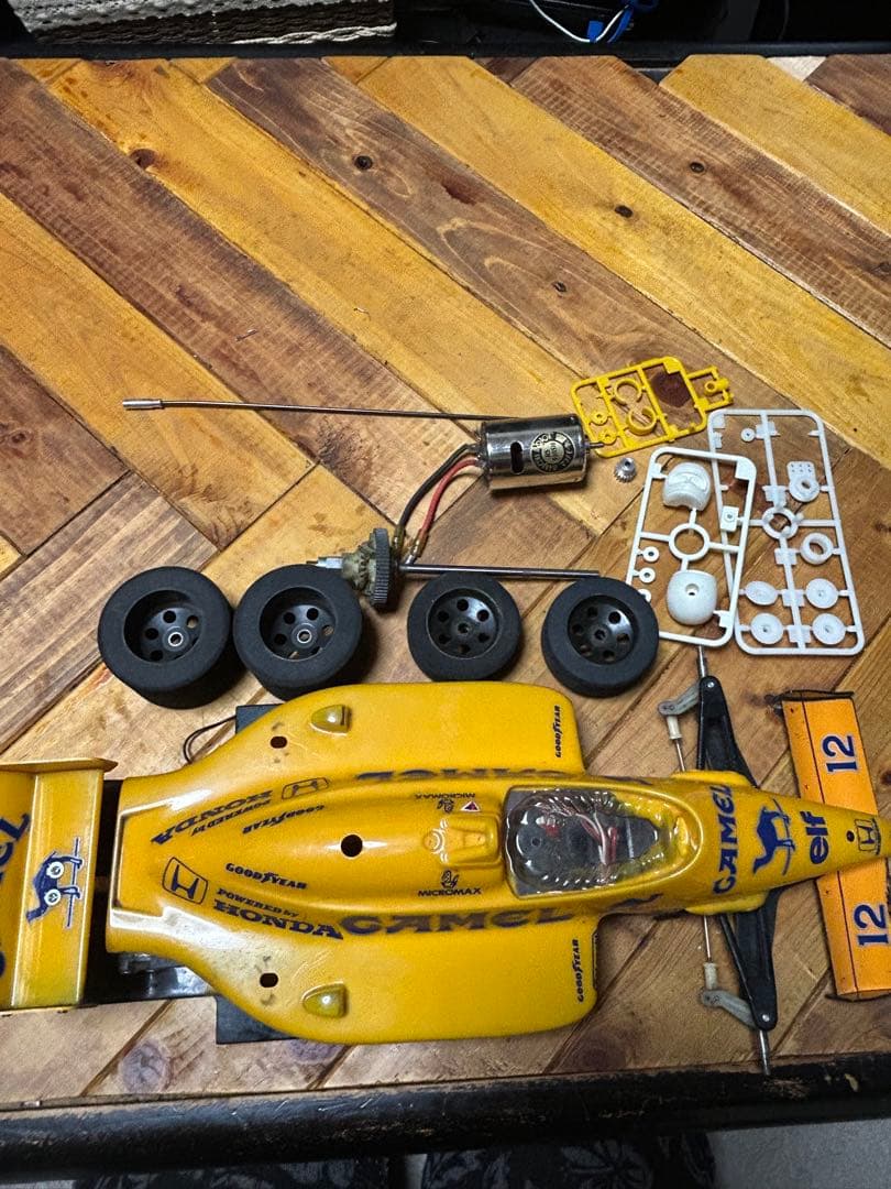 当時物　ラジコン　 ロータス・ホンダ99T