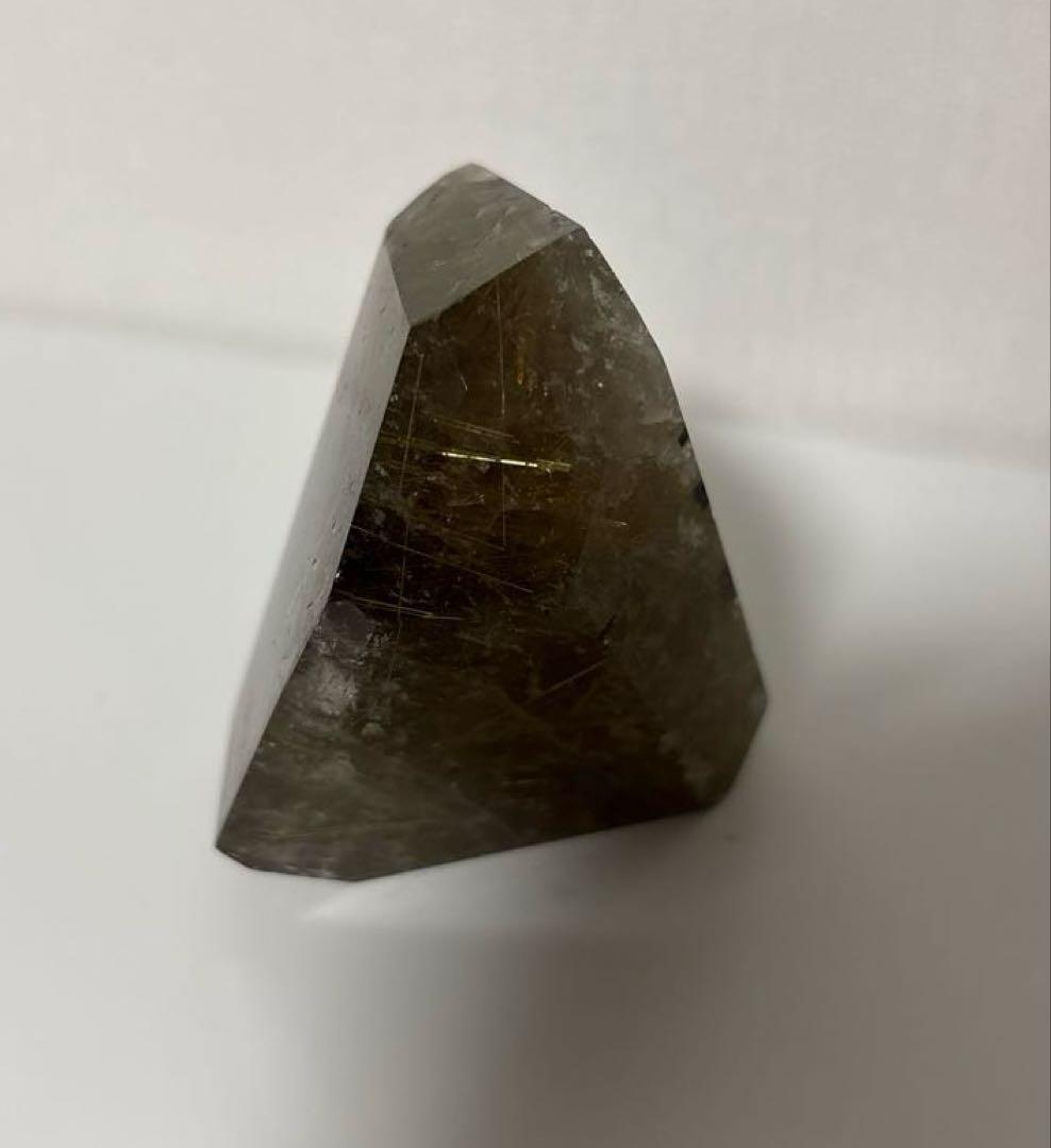 ゴールデンルチルクオーツ　210ｇ　鑑賞石 自然石 天然石 鉱物 置物