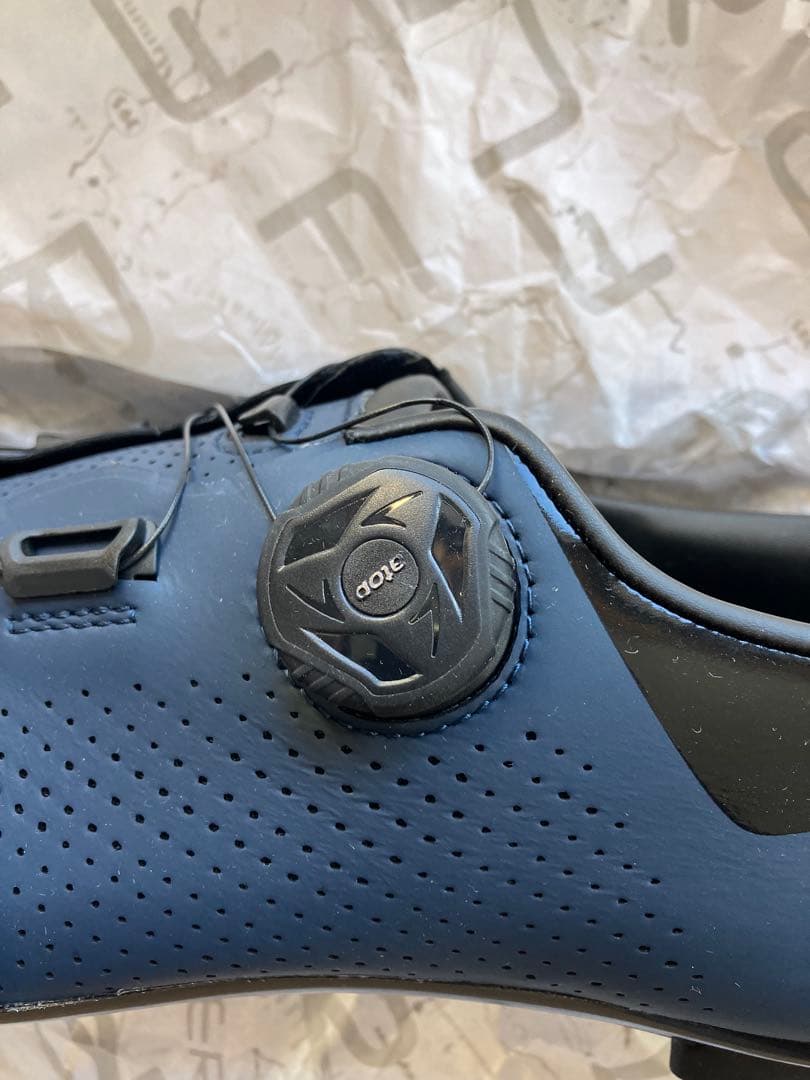 ＦＬＲ　Ｆ１１　ロードバイク系３穴シューズ