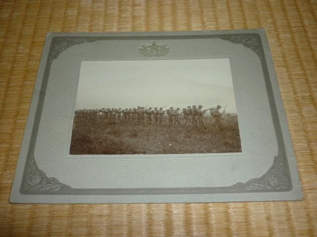 美品非売品 明治25年日清戦争前◆大日本帝国陸軍徽章入『近衛歩兵連隊』写真計6枚